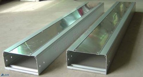 如何對(duì)電纜橋架的材質(zhì)進(jìn)行選購(gòu)？