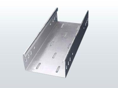 介紹關(guān)于電纜橋架安裝時(shí)的注意事項(xiàng) 介紹關(guān)于電纜橋架安裝時(shí)的注意事項(xiàng)